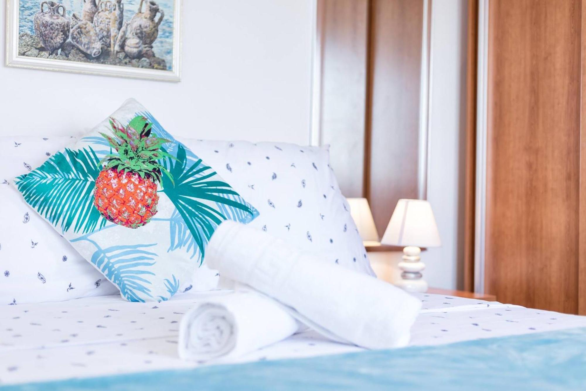 Nikol Apartman Vodice Kültér fotó