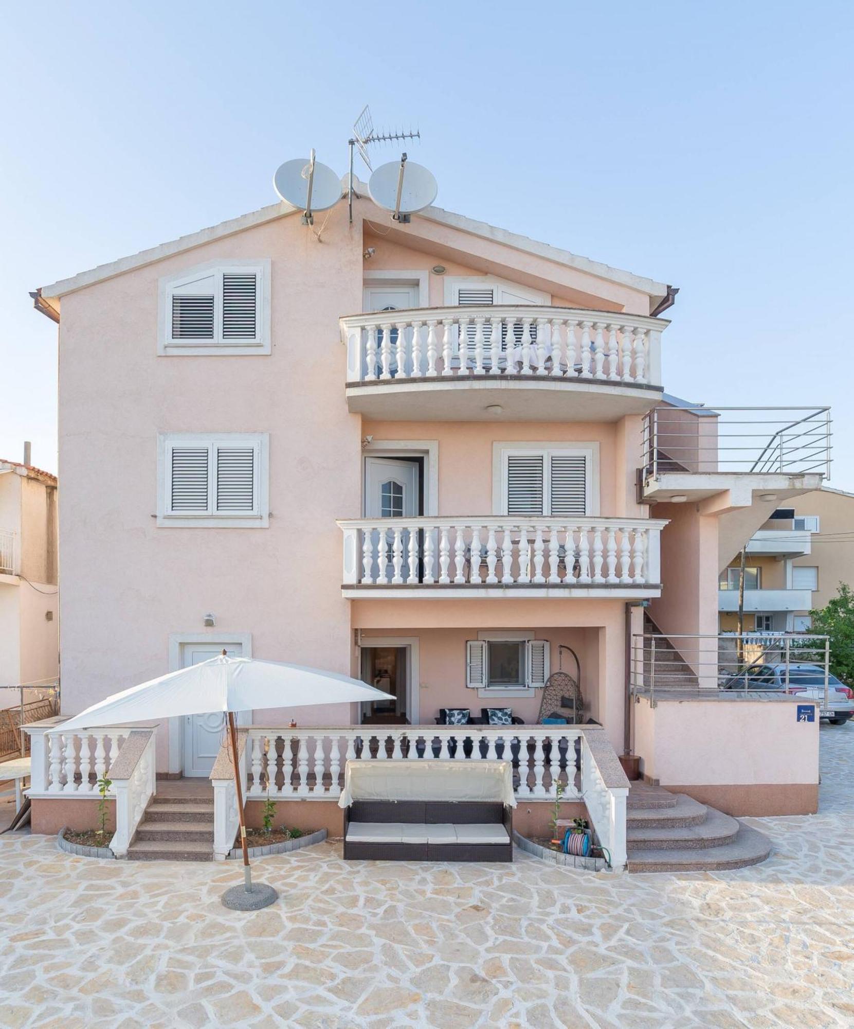 Nikol Apartman Vodice Kültér fotó