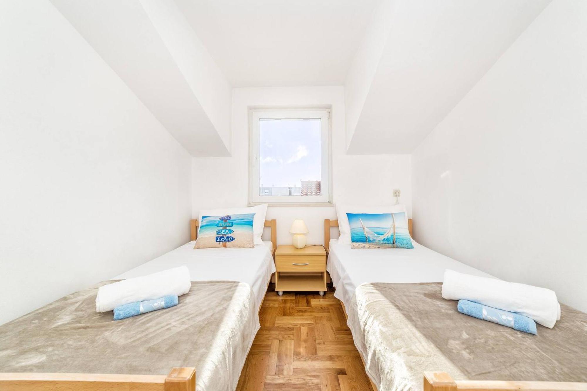 Nikol Apartman Vodice Kültér fotó