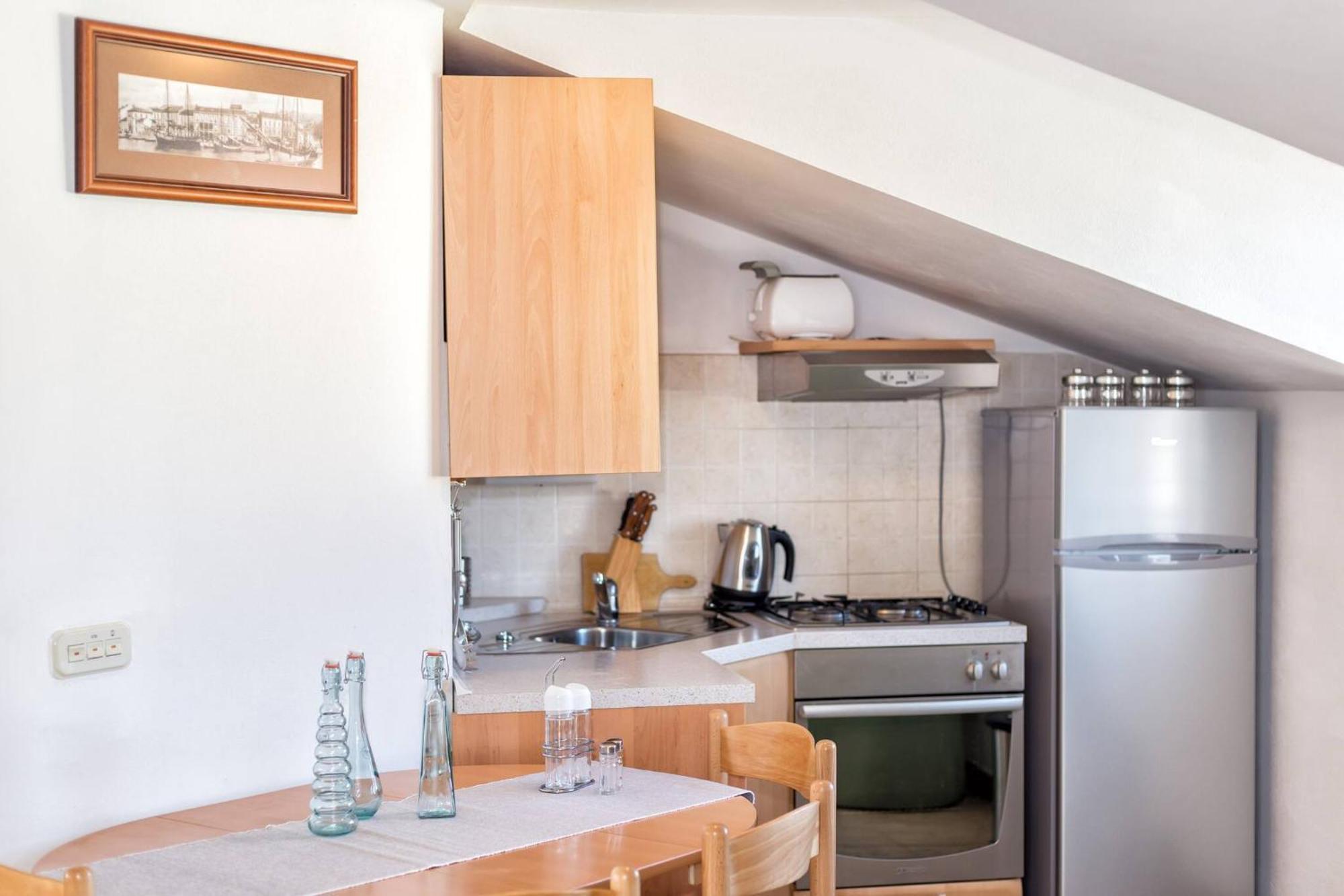 Nikol Apartman Vodice Kültér fotó