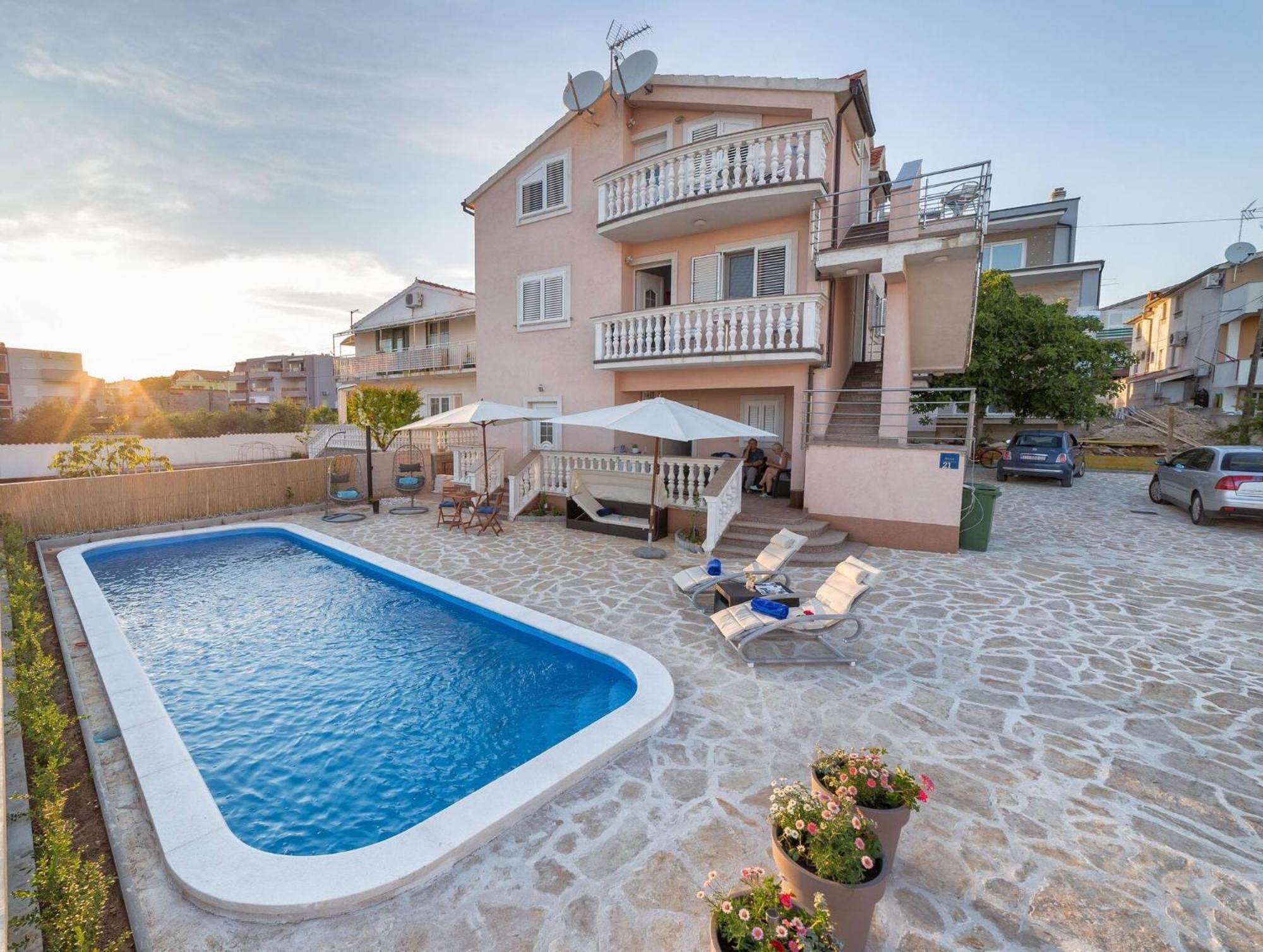 Nikol Apartman Vodice Kültér fotó